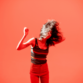 Ellie Heath Explores Growth and Vulnerability Through Reflective Indie Pop on “Sick of&nbsp;Myself”